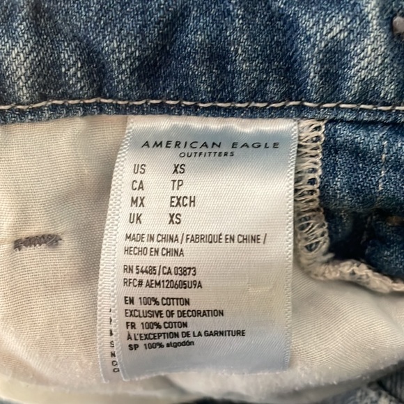 American Eagle Denim Tomgirl Shortall - Picture 3 of 5